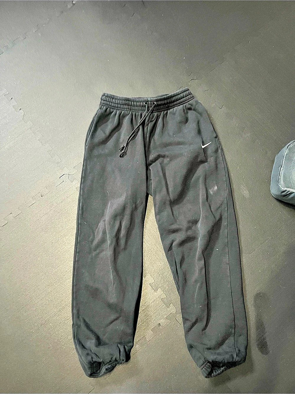 Nike Jogger Pants Black Size Small